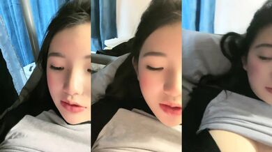 重磅！G奶校花下海~纯到爆炸【大二学妹】宿舍脱光，天然白虎馒头穴，小穴超肥，奶子又大又软 (5)